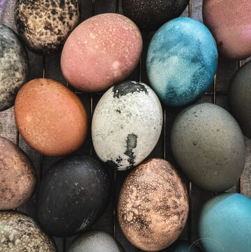 Naturally Dyed Easter Eggs