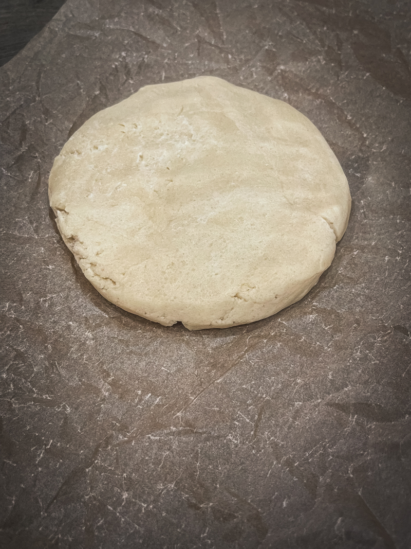 pie dough disc