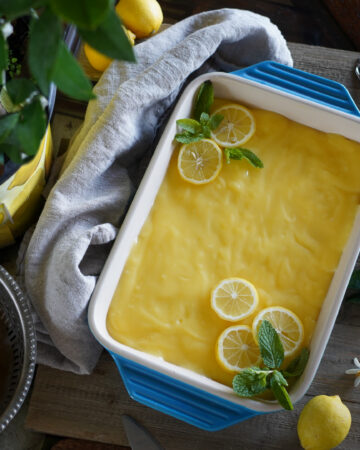 Baking dish of lemon tiramisu